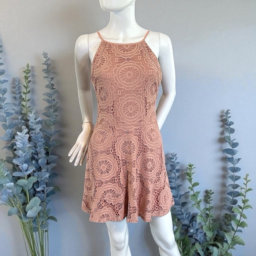SPEECHLESS Juniors Halter Mini Fit & Flare Dress Blush Pink Dress Size Medium
